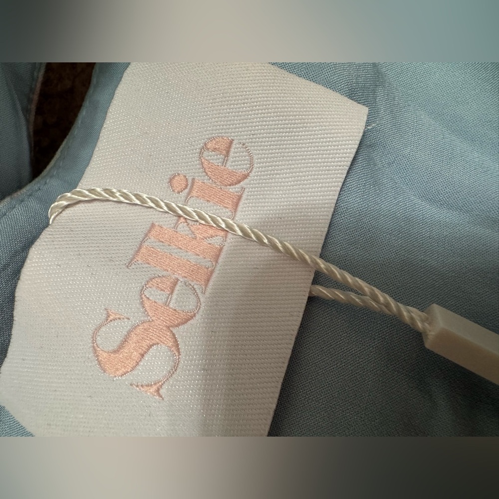 New small selkie pastel blue flower dress short poof sleeve dress gown - Picture 7 of 7